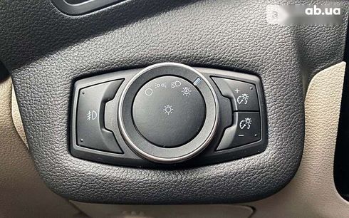 Ford C-Max 2016 - фото 16