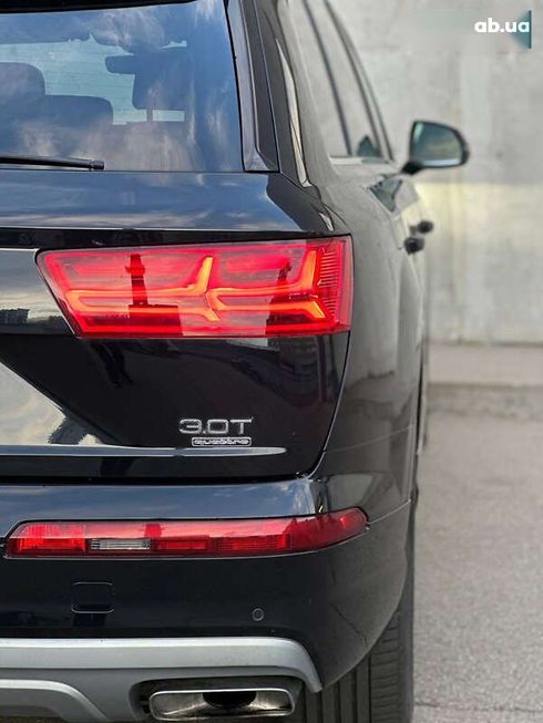 Audi Q7 2016 - фото 14