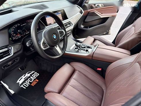 BMW X5 2022 - фото 28