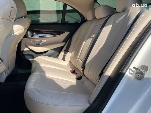 Mercedes-Benz E-Класс 2017 - фото 26