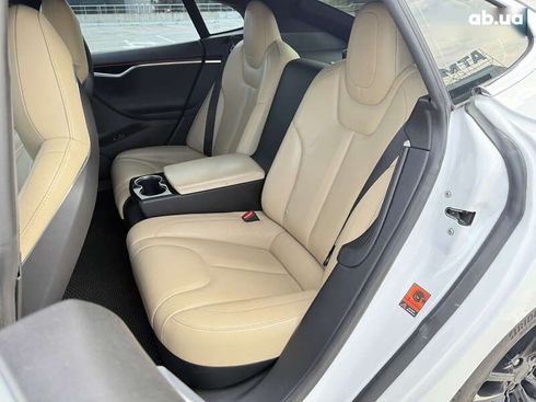 Tesla Model S 2014 - фото 27