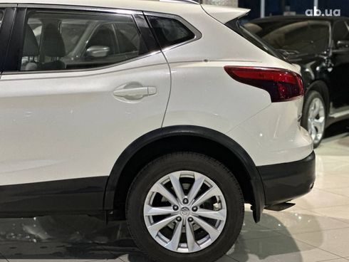 Nissan Rogue 2018 белый - фото 6