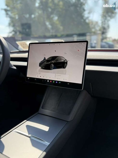 Tesla Model 3 2024 - фото 29
