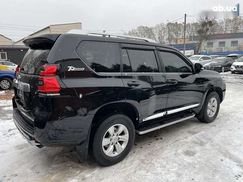 Toyota Land Cruiser Prado 2019 - фото 13