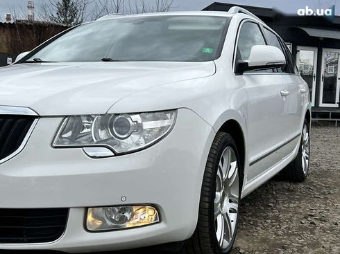 Skoda Superb 2012 - фото 11