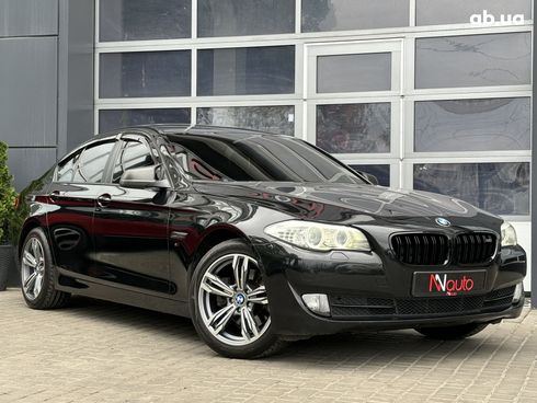 BMW 5 серия 2012 черный - фото 2