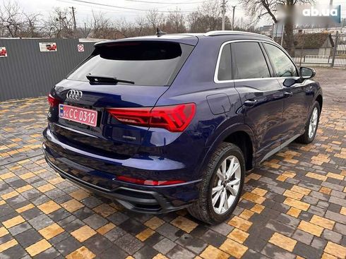 Audi Q3 2022 - фото 8