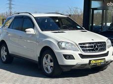 Продаж вживаних Mercedes-Benz M-Класс 2010 року - купити на Автобазарі