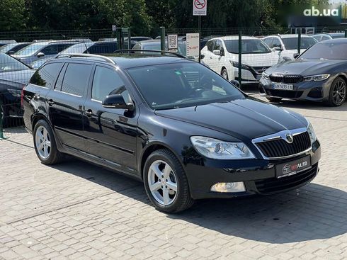 Skoda Octavia 2010 - фото 10