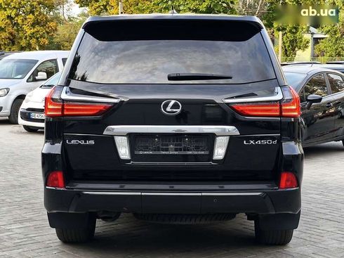 Lexus LX 2017 - фото 8