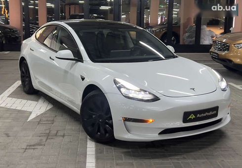 Tesla Model 3 2023 - фото 4