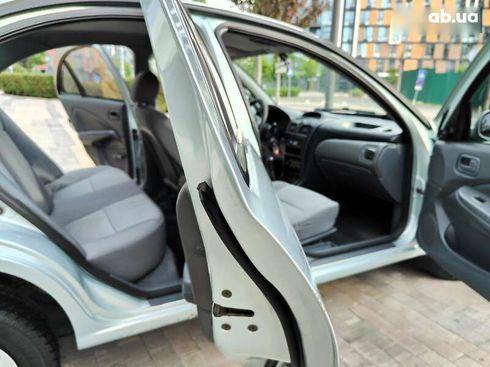 Nissan Almera 2007 - фото 28