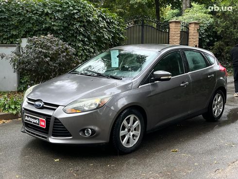 Ford Focus 2011 серый - фото 2