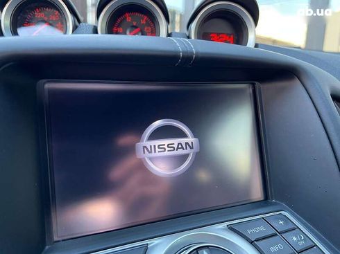Nissan 370Z 2015 - фото 12