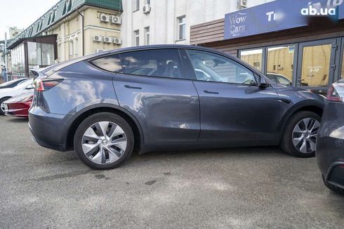 Tesla Model Y 2023 - фото 13