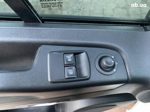 Renault Trafic 2020 белый - фото 25