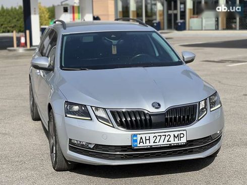 Skoda Octavia 2018 - фото 16