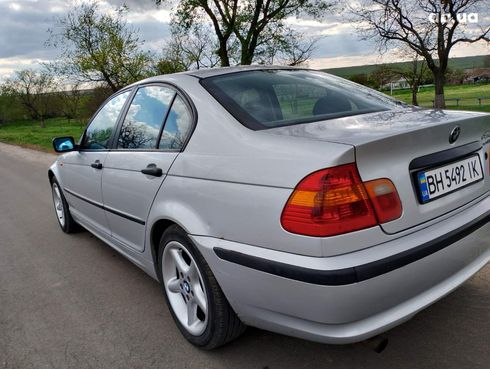 BMW 3 серия 2002 серый - фото 4