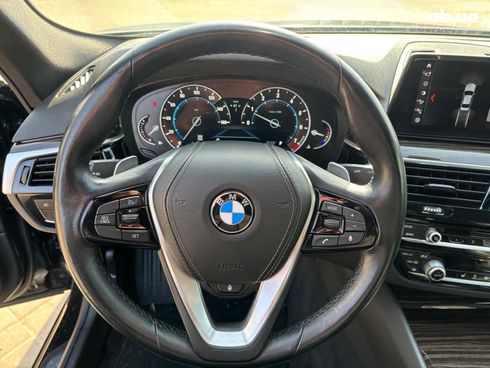 BMW 5 серия 2017 черный - фото 16