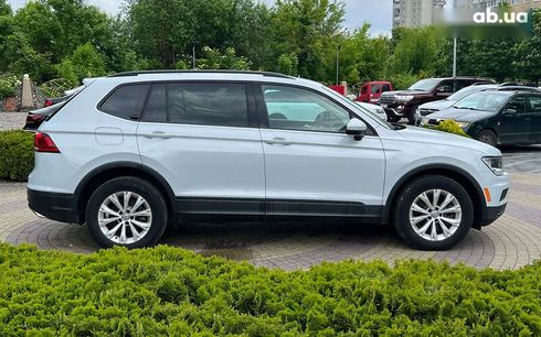 Volkswagen Tiguan 2017 - фото 8