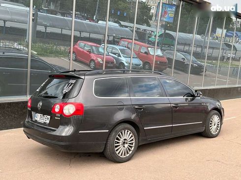 Volkswagen Passat 2009 - фото 3