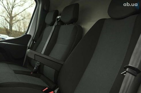 Renault Master 2020 - фото 24