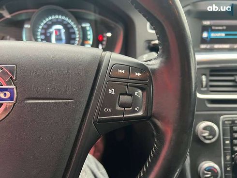 Volvo S60 2015 - фото 22