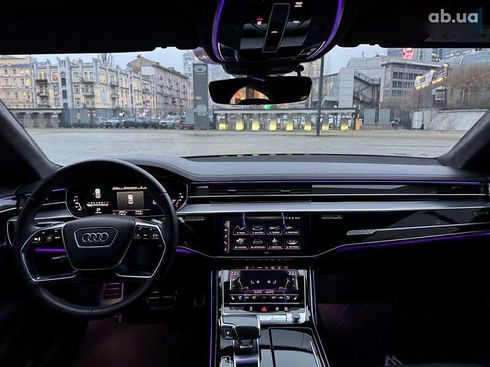 Audi S8 2021 - фото 27