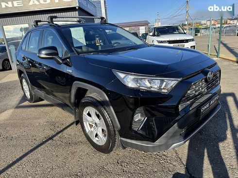 Toyota RAV4 2021 - фото 5