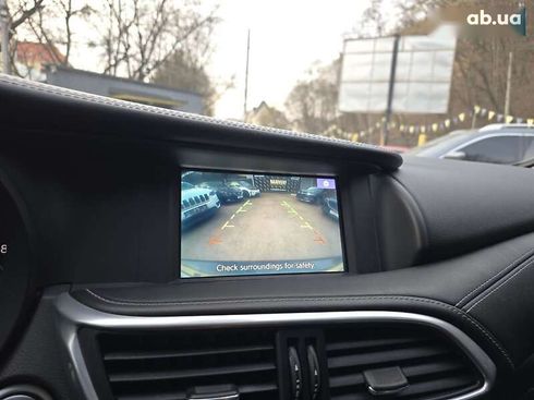Infiniti QX30 2017 - фото 18