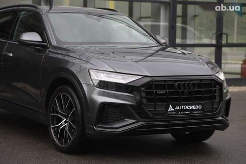Audi Q8 2020 - фото 11