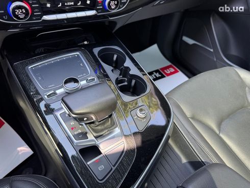 Audi Q7 2016 зеленый - фото 37