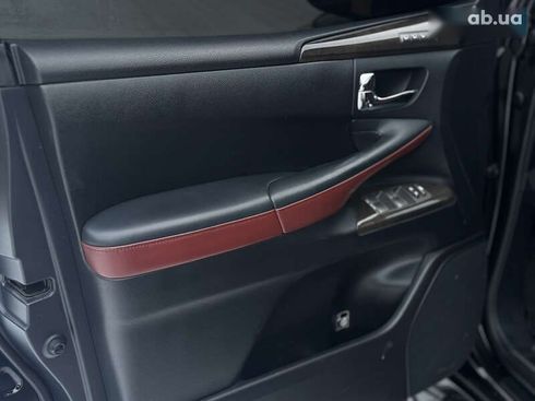 Lexus LX 2015 - фото 21
