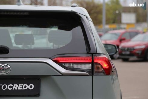Toyota RAV4 2019 - фото 10