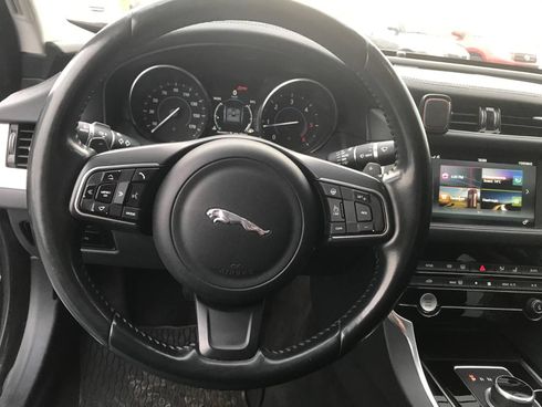 Jaguar XF 2016 серый - фото 21