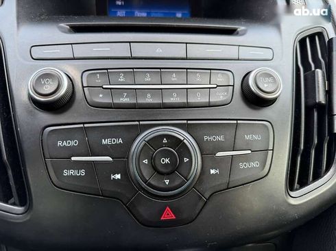 Ford Focus 2016 - фото 27