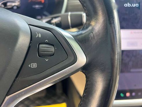 Tesla Model X 2016 - фото 20