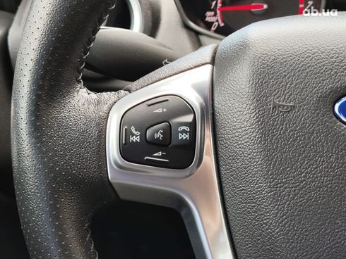 Ford Fiesta 2018 черный - фото 30
