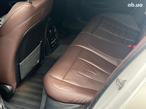 BMW 3 серия 2019 белый - фото 29