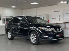 Продажа б/у Nissan Rogue 2017 года в Киеве - купить на Автобазаре