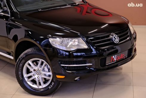 Volkswagen Touareg 2008 черный - фото 3
