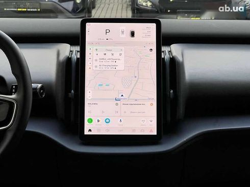 Volvo EX30 2024 - фото 19