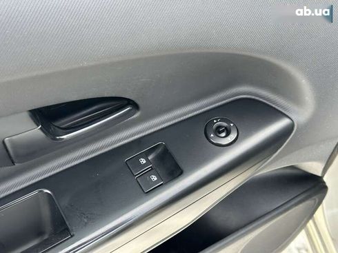 Kia Cee'd 2012 - фото 18