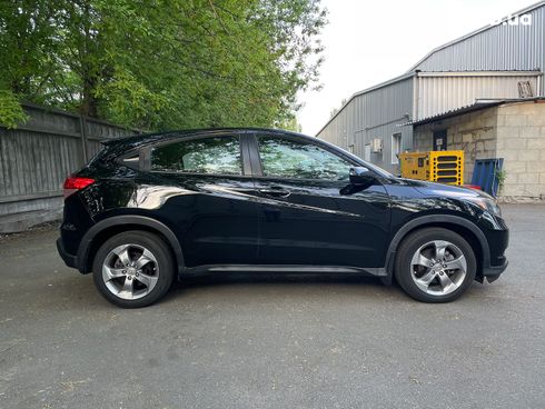 Honda HR-V 2018 черный - фото 6