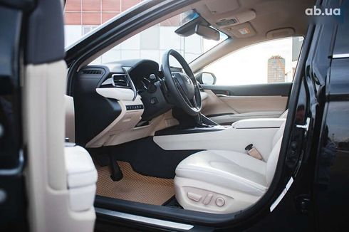 Toyota Camry 2023 - фото 15
