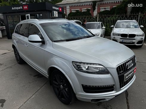 Audi Q7 2010 серый - фото 8