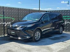 Купити Toyota бу в Києві - купити на Автобазарі