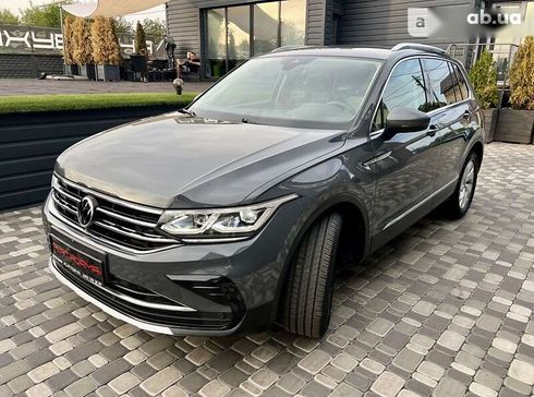 Volkswagen Tiguan 2021 - фото 8