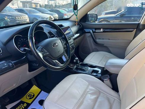 Kia Sorento 2014 - фото 9