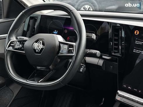 Renault Megane 2022 - фото 22